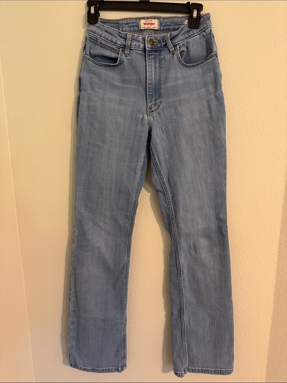 Wrangler Women's High Rise Bold Boot Cut Light Wash Jeans